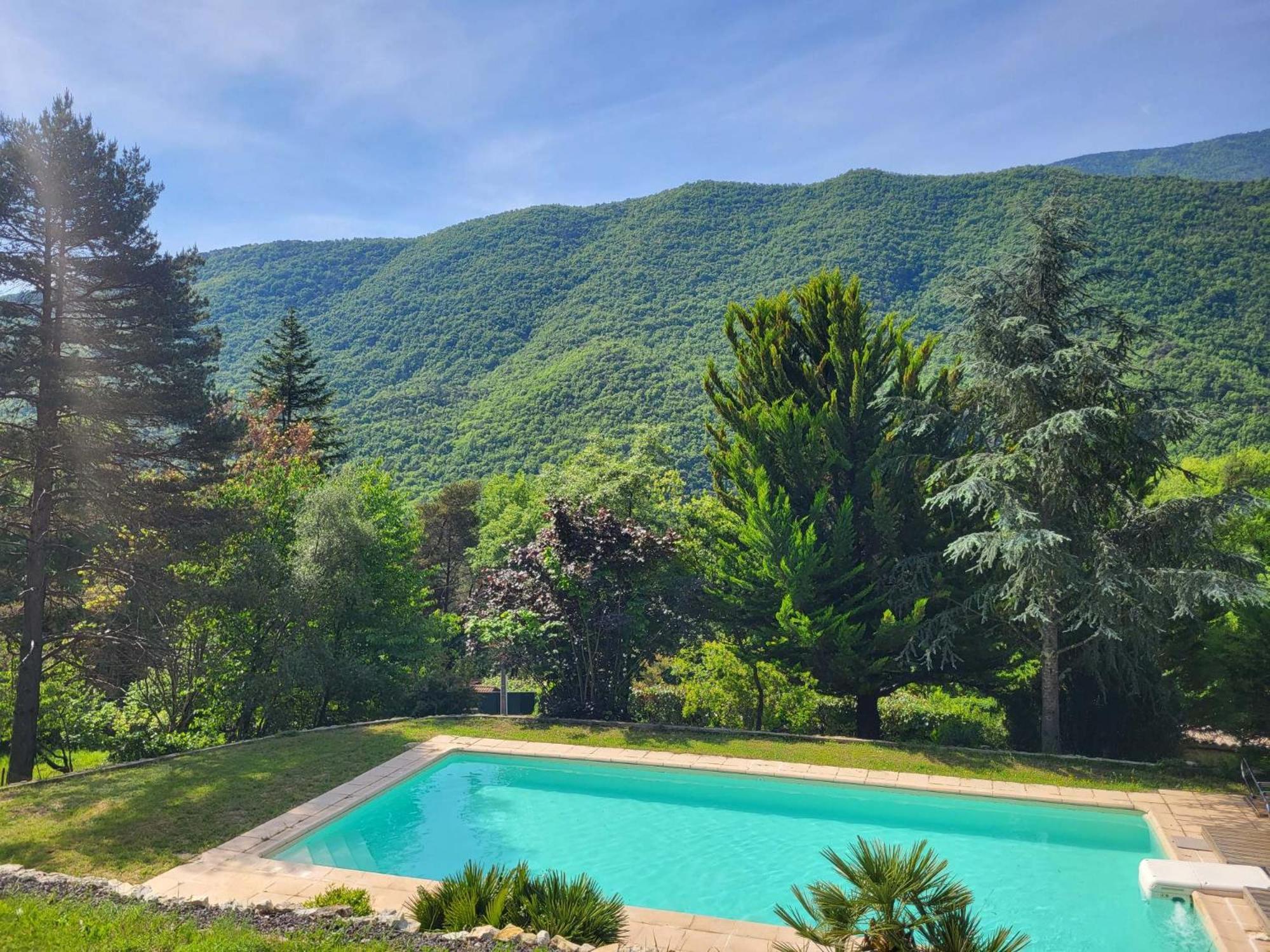 Lou Mas Del Ranc Bed & Breakfast Roquesteron Exterior foto
